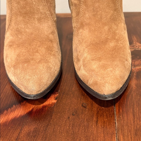 Bella Vita Elka Suede Ankle Booties Size 7.5 N - Picture 4 of 13